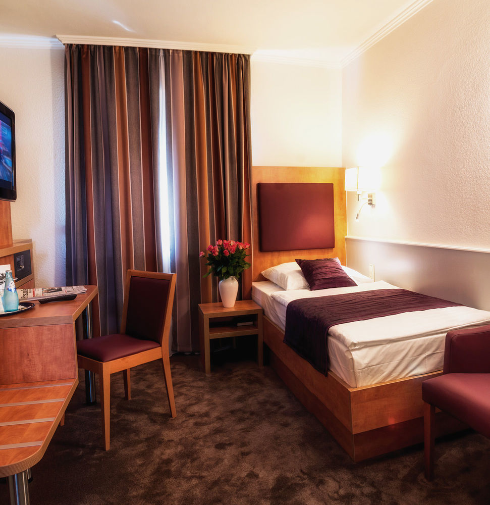 Hotel Niederrad Frankfurt am Main Eksteriør bilde