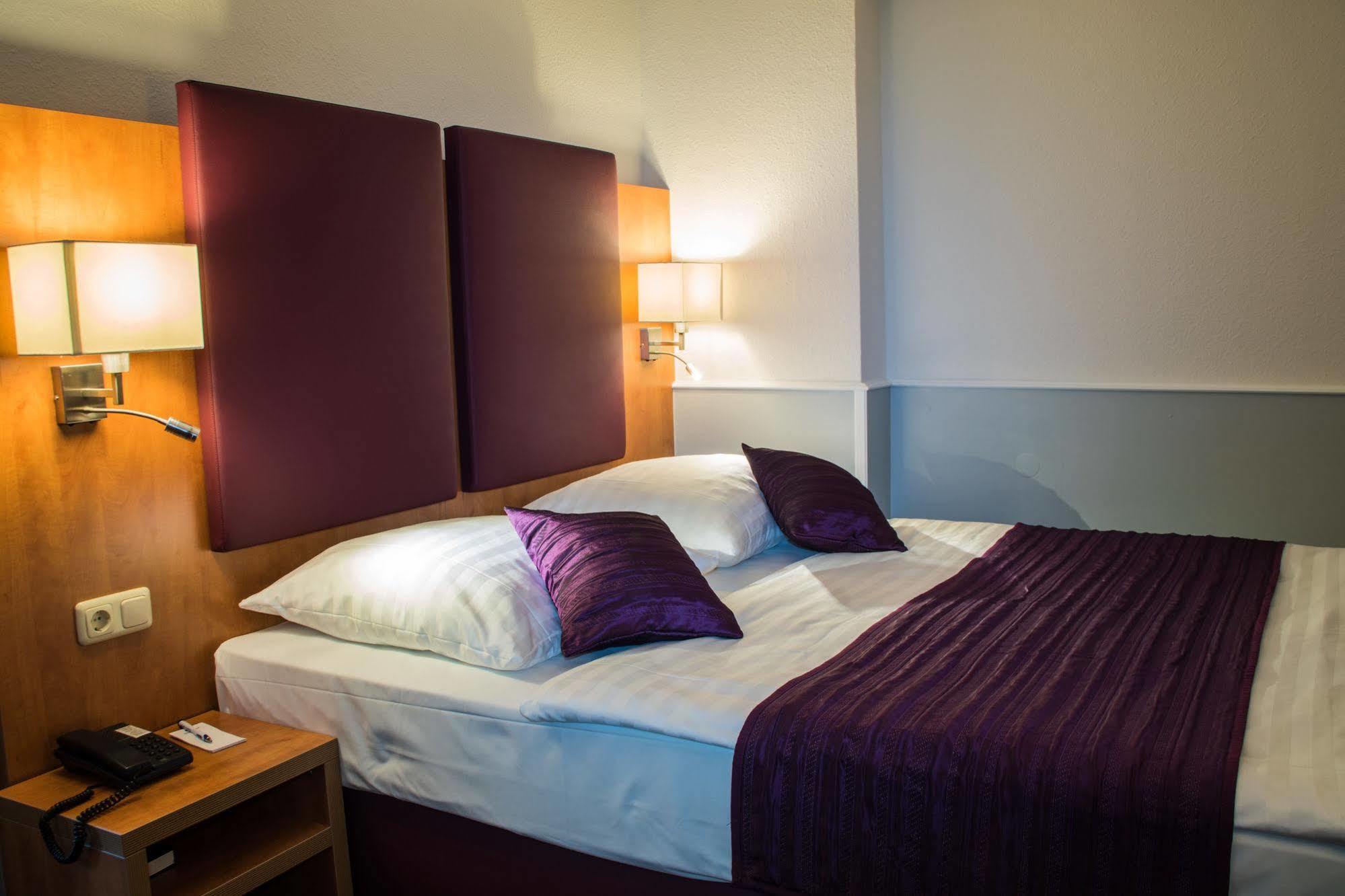 Hotel Niederrad Frankfurt am Main Eksteriør bilde