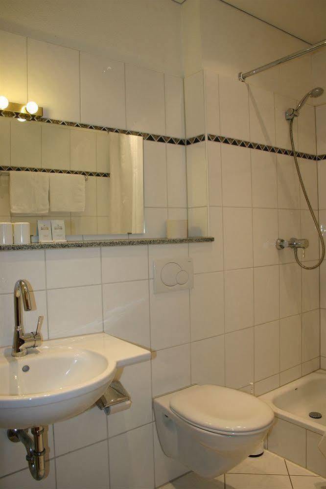 Hotel Niederrad Frankfurt am Main Eksteriør bilde